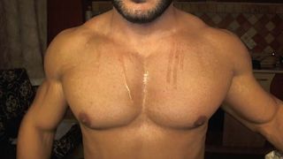 muscular fiance rub the chest with oil hard dong jerk off sperm