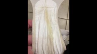 I didn’t wash my vagina for a day, I show naughty panties and piss