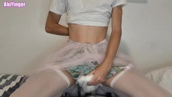 Diaper Sissy Jerking Off And Climax