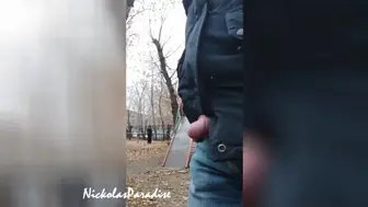 Exhibitionist flashes meat in public park, almost caught