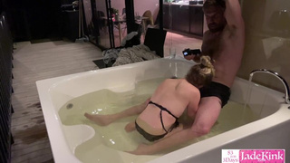 Stepbrother Sneaks into Bath Charming Tub Stepsister Swallows His Dong